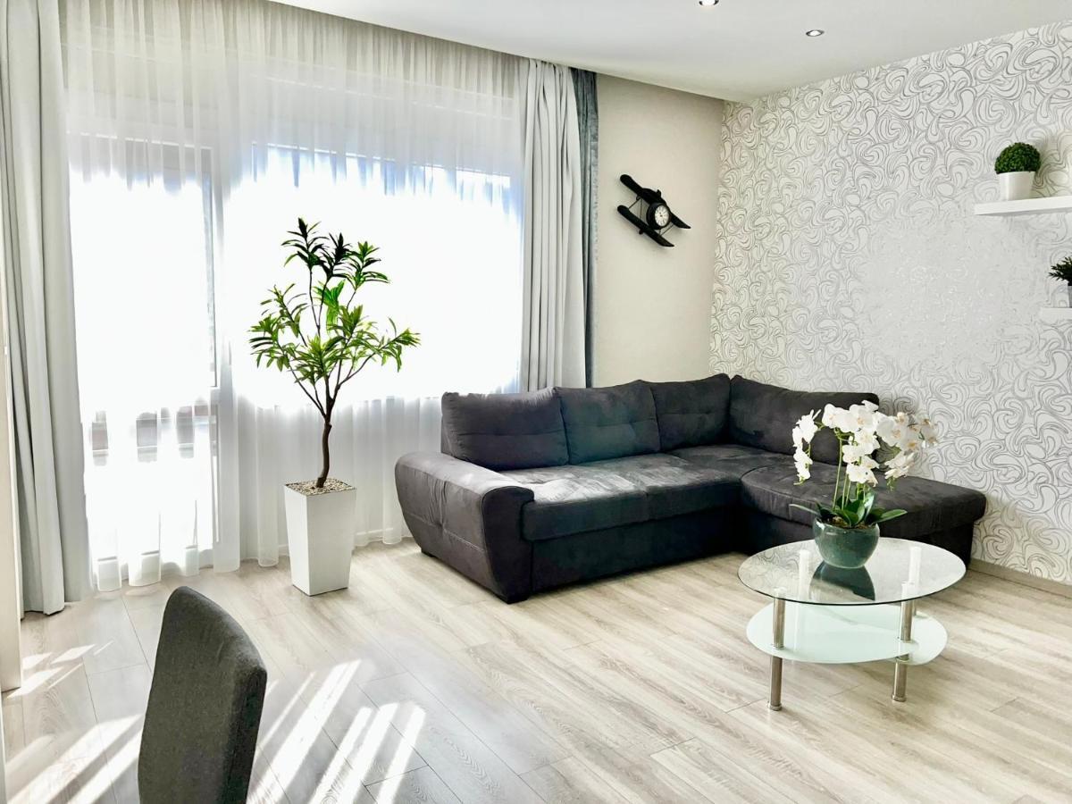 Downtown Dream Apartmans Szeged Buitenkant foto