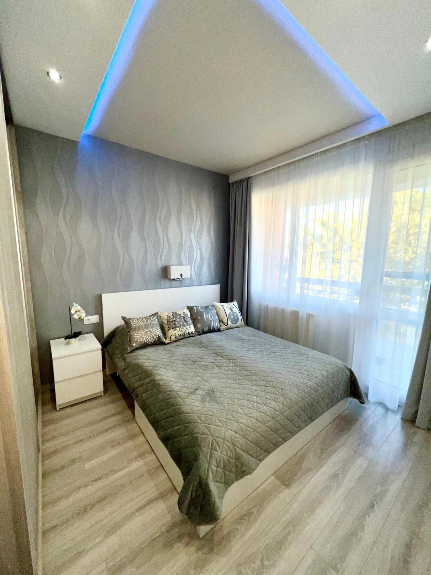 Downtown Dream Apartmans Szeged Buitenkant foto