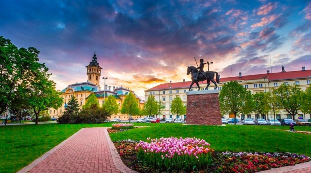 Downtown Dream Apartmans Szeged Buitenkant foto