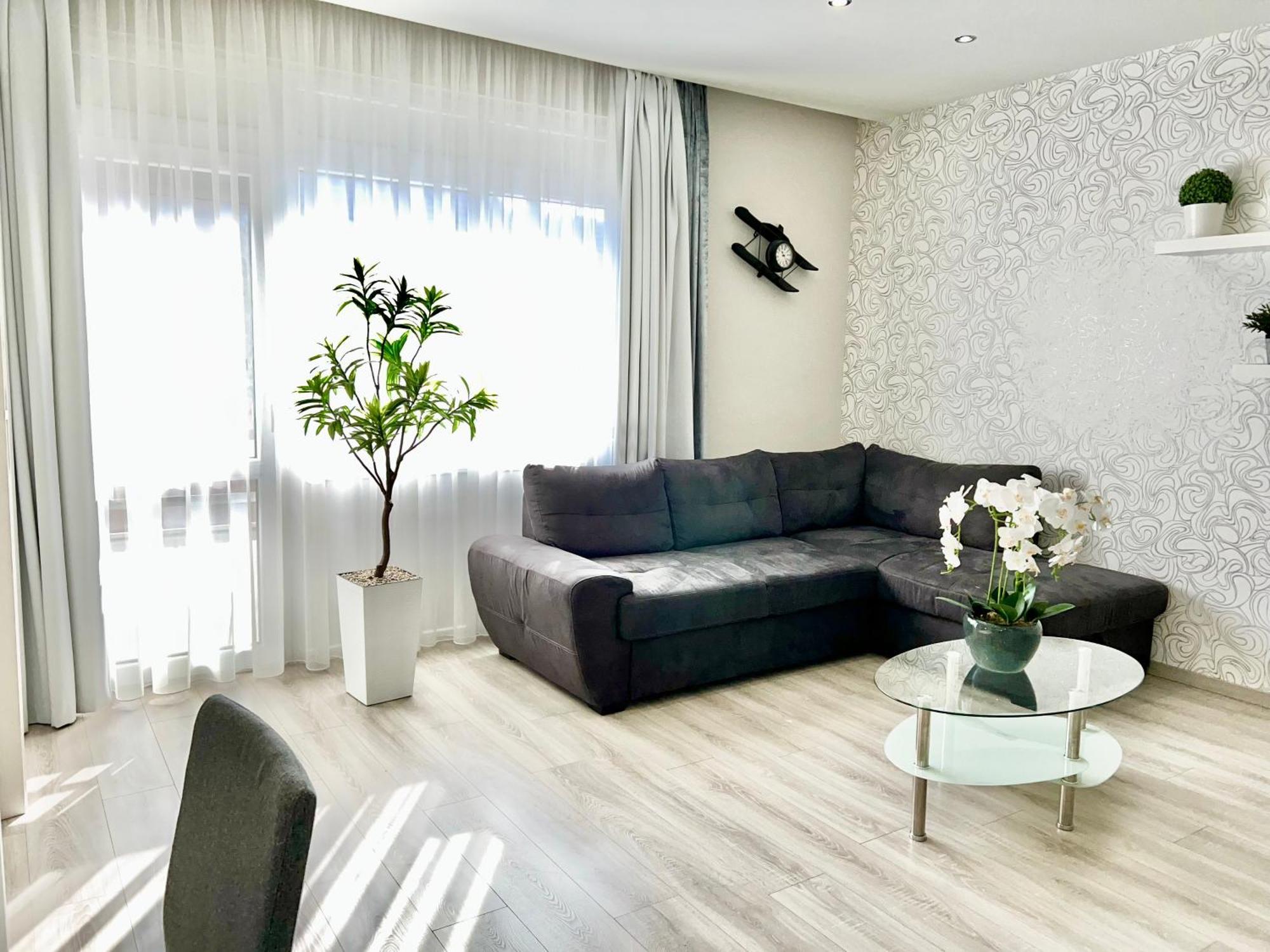 Downtown Dream Apartmans Szeged Buitenkant foto