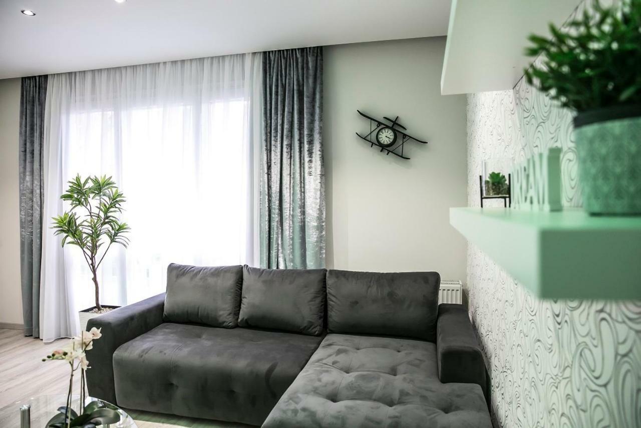 Downtown Dream Apartmans Szeged Buitenkant foto
